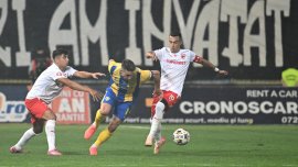 Au vrut s? dea lovitura în ultima zi de transferuri! Negocieri cu fotbalistul care are peste 400 de meciuri în SuperLiga