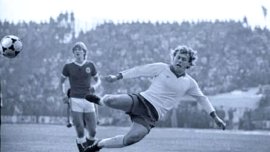 Cine i-a pus porecla “Minunea Blond?” lui Ilie Balaci: “El i-a spus prima dat? a?a!”