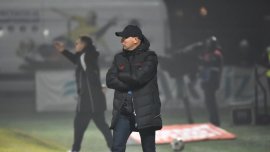 Robert Ilye?, savuros când a fost întrebat de duelul cu Rapid: ”V? rog s? nu m? provoca?i”