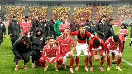 Andrei Nicolescu, ?edin?? pe teren imediat dup? Dinamo – Metaloglobus. C?t?lin Cîrjan, în centrul aten?iei. Video ?i (…)