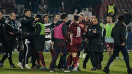 U Cluj a luat decizia! Ce se întâmpl? cu Bergodi dup? ce a s?rit s?-l bat? pe Cordea