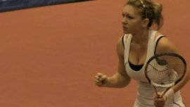 Simona Halep, „cea mai voluptuoas? juc?toare de tenis din lume”. Ascensiunea ?i dec?derea româncei, în presa croat?: (…)
