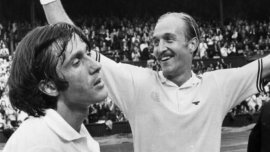 „A fost co?marul vie?ii lui!”. Totul despre marea rivalitate dintre Ilie N?stase ?i americanul Stan Smith