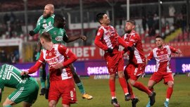 Incredibil! Fotbalistul român care a fost liber de contract timp de un an ?i jum?tate ar putea reveni în Superliga:&nbsp;(…)