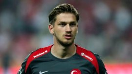 Avertisment din Italia pentru Mircea Lucescu înaintea meciului decisiv cu Turcia. Cine e fotbalistul care a ridicat&nbsp;(…)