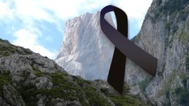 Lumea sportului, lovit? de o nou? tragedie! A c?zut de la peste 300 de metri ?i a murit în drum spre spital