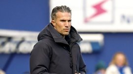 Discipolul unui monstru sacru. Cine l-a ?colit ca antrenor pe Robin Van Persie, omul care s-a distrat pe seama FCSB-ului