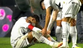 Neymar a plâns ca un copil, dup? umilin?a suferit? în fa?a celor 50 de mii de fani I VIDEO