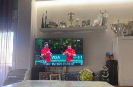 Carlos Alcaraz a postat o poz? din sufrageria sa, iar un detaliu a stârnit un val de glume pe internet: „Tipic spaniol?”