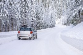 ADVERTORIAL | Cum să îți pregătești mașina pentru o excursie iarna, în cinci (...)