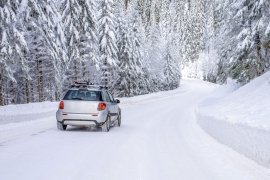 ADVERTORIAL | Cum să îți pregătești mașina pentru o excursie iarna, în cinci pași simpli