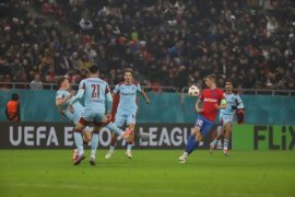 FCSB reu?e?te o remontada de senza?ie cu Feyenoord ?i câ?tig? pe final cu 4-3 dup? o partid? nebun?