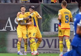 Mircea Lucescu a anun?at convoc?rile preliminare pentru meciurile cu Canada ?i Cipru din septembrie