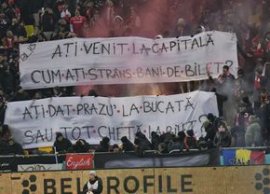 Duelul galeriilor în Dinamo - Craiova » Mesaje ironice afi?ate de suporteri: „A?i venit la capital?, cum a?i strâns&nbsp;(…)