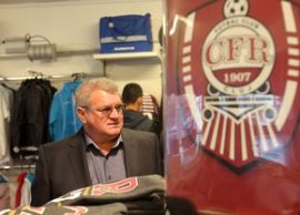 „BOMBA” de la miezul nop?ii » Iuliu Mure?an îl d? afar? pe Mandorlini de la CFR Cluj ?i începe negocierile cu (…)