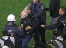 Era pe teren când Savvidis a scos pistolul, acum e pe podium în Superliga: „Exist? o singur? diferen?? între România&nbsp;(…)
