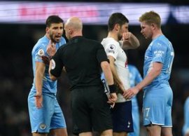 „Cârti?ele”, marea team? a vedetelor din Premier