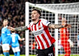 Dennis superMAN r?pune Napoli! Românul, MVP-ul serii în victoria de vis din Liga Campionilor