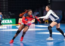 Vedeta Gloriei Bistri?a a fost desemnat? juc?toarea meciului în debutul fulminant al Spaniei la Campionatul Mondial