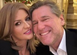 Florin R?ducioiu a ap?rut lâng? o blond? în noaptea dintre ani! Cine e femeia de care e îndr?gostit fostul interna?ional