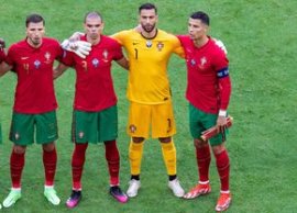 Fostul campion european cu Portugalia ?i-a anun?at retragerea » Mesajul transmis de Cristiano Ronaldo
