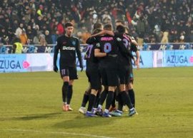 FCSB, victorie imens? la Gala?i. Coment?m la GSP Live