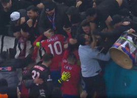 Bucurie dezl?n?uit? pentru FCSB, dup? golul dramatic din prelungiri » Charalambous a oferit imaginile serii