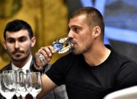 „?tiu c? mai fur curent câteodat?, ce s? fac?!” » Gabi Tama?, despre cum a ratat un transfer la Lazio ?i despre (…)