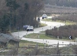 Caz ?ocant în Italia! O persoan? a tras cu pistolul înspre un grup de cicli?ti: „Nu e singurul incident”