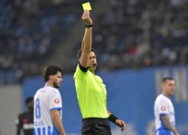 Universitatea Craiova - FCSB, toate fazele controversate de arbitraj. Prima decizie la limit?