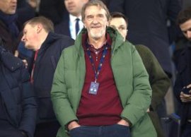 Suporterii îl atac? pe patronul lui Manchester United: „Un clovn incompetent”