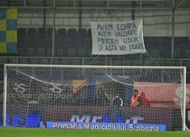 Haz de necaz! Banner-ul afi?at în Slobozia - FCSB: „Avem echip?, avem valoare...”