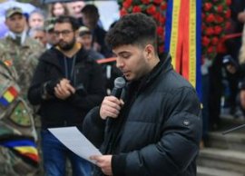 Moment emo?ionant în cimitir » Discursul nepotului lui Nea Imi a impresionat întreaga asisten??