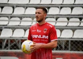 Ionu? Pan?îru a r?mas f?r? echip? » Juc?torul s-a contrat cu un fan: „Scuz?-m? pe mine”