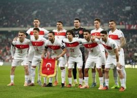 De ce ne era fric? nu am sc?pat! Turcia era considerat? „bau-bau” în sondajul GSP, ultima în lista preferin?elor » (…)