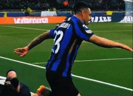 C?pitanul lui Chivu, ironizat dup? performan?a cu Inter: „Au secat Amazonul pentru clipul f?cut de un milanist!”