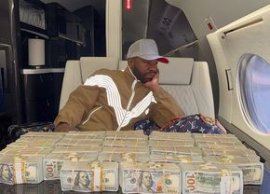 ?ocant: Floyd Mayweather e FALIT, de?i trecuse de miliard! A min?it despre investi?ii, nu mai are bani nici de&nbsp;(…)