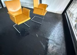 Arena Na?ional? se degradeaz? alarmant! Dezastru la un studio TV ?i în zona VIP » Imagini halucinante: plou? din&nbsp;(…)