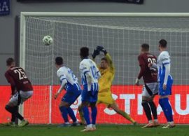 A g?sit minusul titularului de la Universitatea Craiova: „E foarte slab”