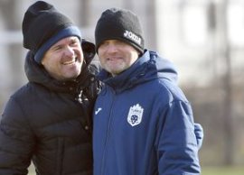 „De multe ori cred c? nici eu nu m-a? fi suportat” » Antrenorul care se bate la Superlig?, dar nu promite&nbsp;(…)