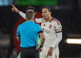 Fanii lui Liverpool s-au s?turat de Van Dijk: „Cel mai supraevaluat juc?tor din toate timpurile” » The Sun: „Un&nbsp;(…)