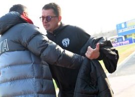 Prima reac?ie dup? demitere + Dezv?luiri uluitoare pentru prima lig?: „Unii juc?tori au cerut s? plece!”