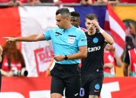 „Te doare capul!” » Florin T?nase a atacat arbitrajul ?i dup? Dinamo - FCSB 4-3: „N-ai ce s? vorbe?ti cu ei”