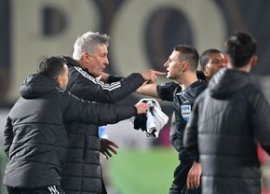 Cere ca Bergodi s? fie DEMIS dup? scenele reprobabile: „Asta face un club serios!”