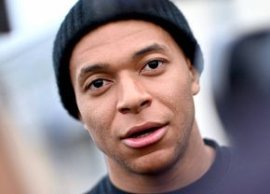 „Dezastru de PR!” » Mbappe, ie?ire nervoas? dup? ce a citit versurile: „Ne implorai s? te b?g?m în ac?ionariat, de?i (…)