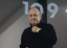 „Parc? î?i bate cineva joc de banii lui ?ucu!” » Fostul pre?edinte din Giule?ti distruge strategia de transferuri a&nbsp;(…)