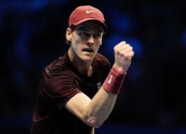 Jannik Sinner s-a impus în fa?a lui Alexander Zverev ?i este în semifinale la ATP Finals