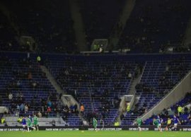 La 0-4 pe teren propriu, suporterii n-au mai r?bdat ?i au început s? p?r?seasc? stadionul