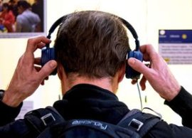 Studiu înfior?tor: TOATE c??tile audio „pot cauza cancer, probleme de dezvoltare neurologic? ?i feminizarea b?rba?ilor”