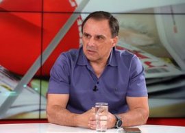 Panduru nu l-a menajat pe Mircea Lucescu: „Ar fi putut face cineva mai PU?IN în grupa asta? Problem? atomic?!”